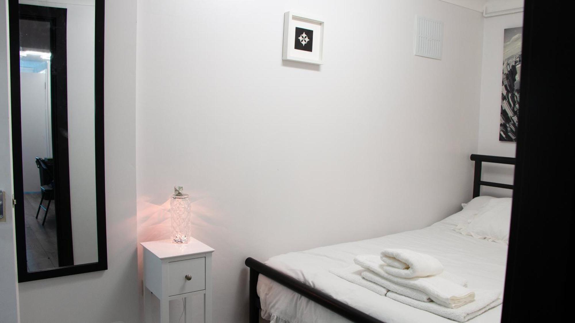 Apartment Dartford Delight